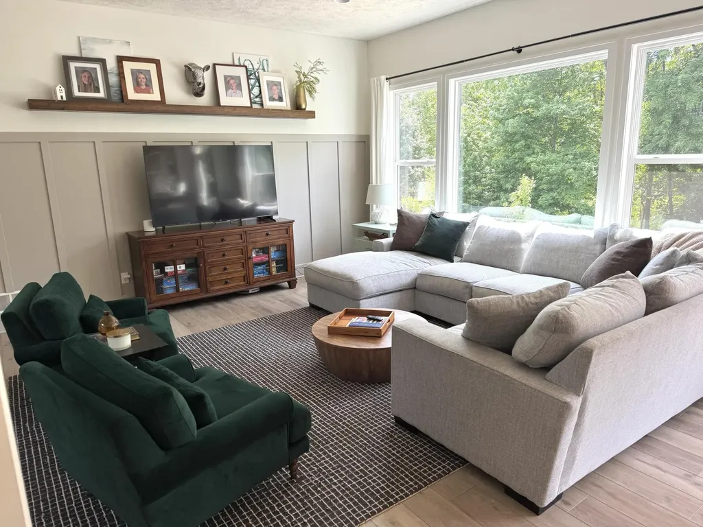 3086 Blairwood Georgetown Charter Township MI 49428