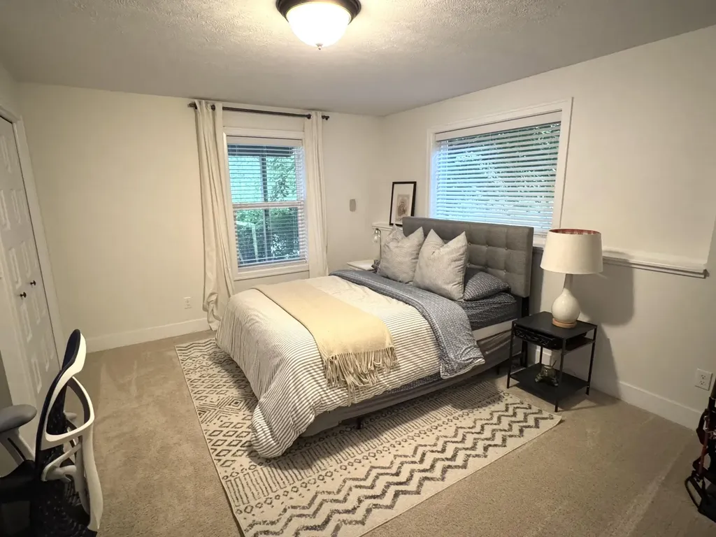 3086 Blairwood Georgetown Charter Township MI 49428