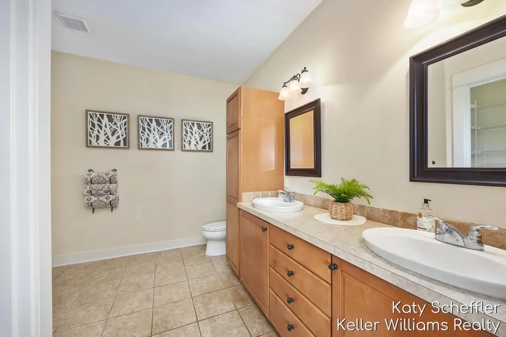 11320 Long Lake Drive NW Sparta Township MI 49345