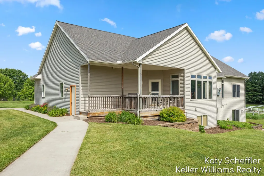 11320 Long Lake Drive NW Sparta Township MI 49345