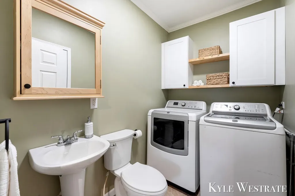 301 W Montcalm Street Greenville City MI 48838