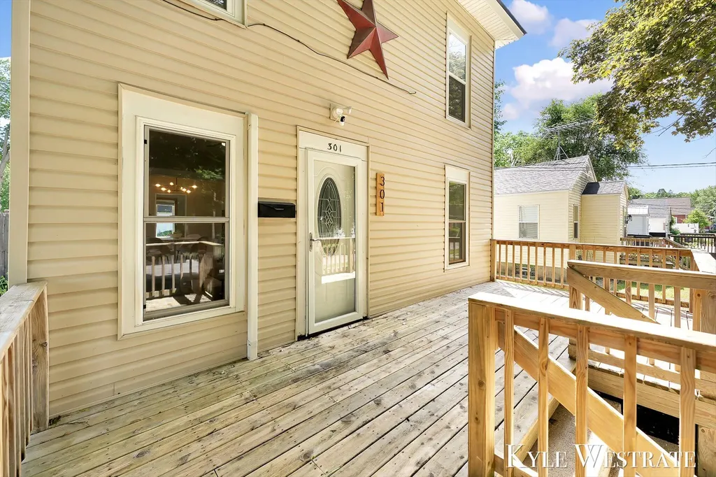 301 W Montcalm Street Greenville City MI 48838