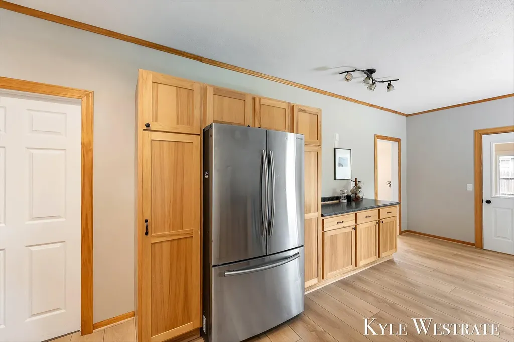 301 W Montcalm Street Greenville City MI 48838