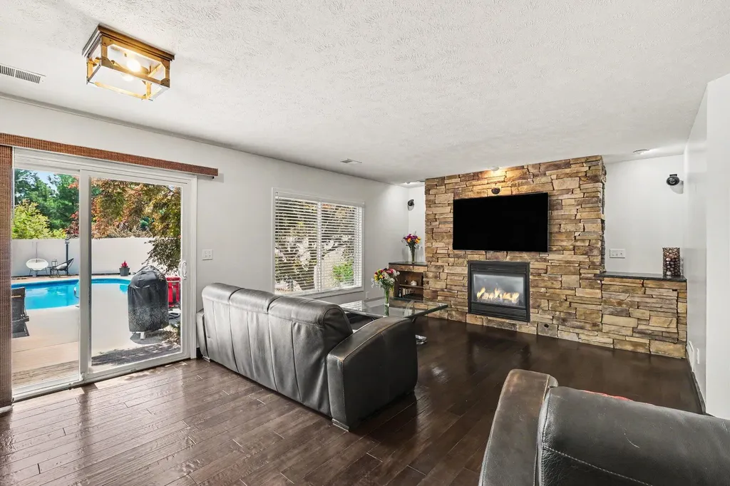 6630 Cannon Farms Drive NE Cannon Township MI 49341