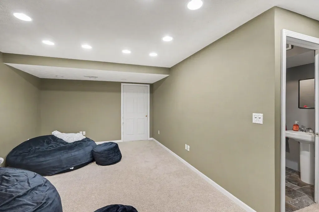 6630 Cannon Farms Drive NE Cannon Township MI 49341