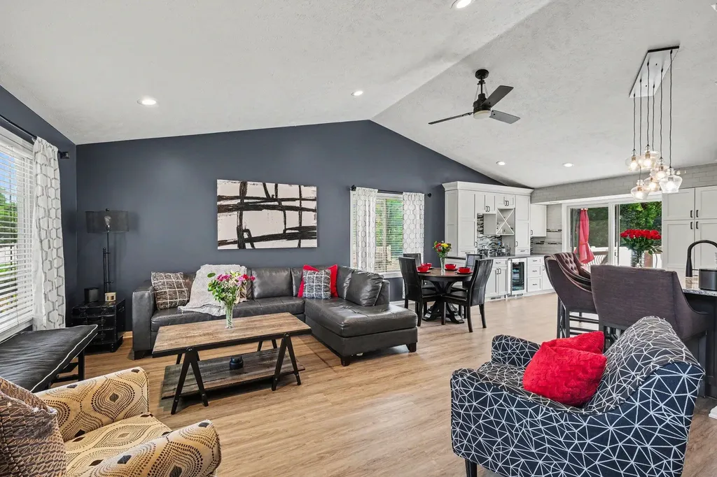6630 Cannon Farms Drive NE Cannon Township MI 49341
