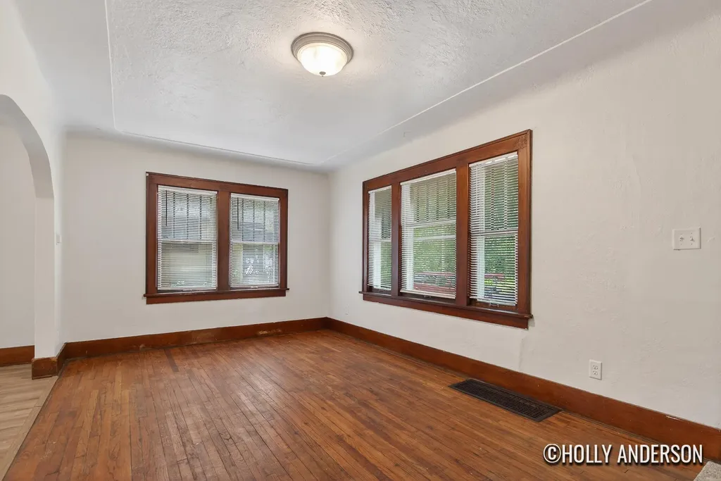 3012 9th Street Muskegon Heights City MI 49444