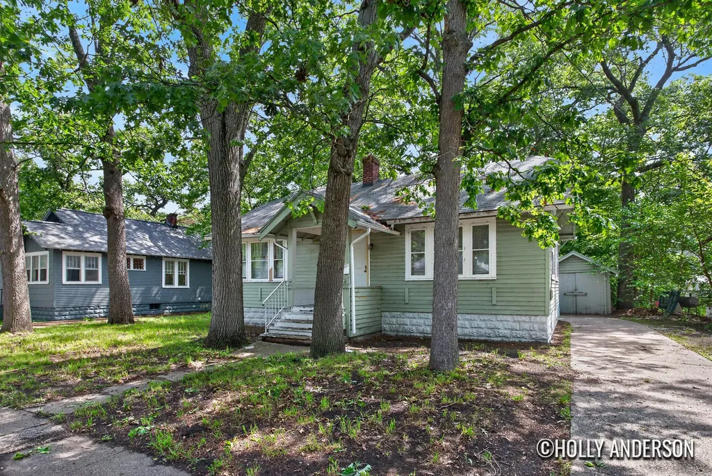 3012 9th Street Muskegon Heights City MI 49444