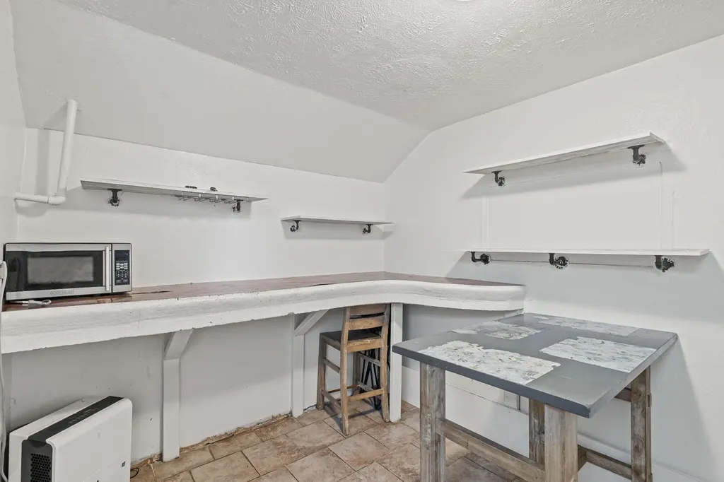 348 Burton Street SW Grand Rapids City MI 49507