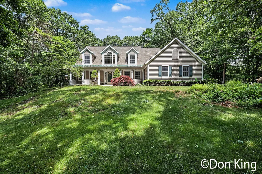 5395 Double Eagle Drive NE Plainfield Charter Township MI 49321