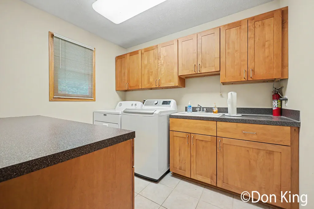5395 Double Eagle Drive NE Plainfield Charter Township MI 49321