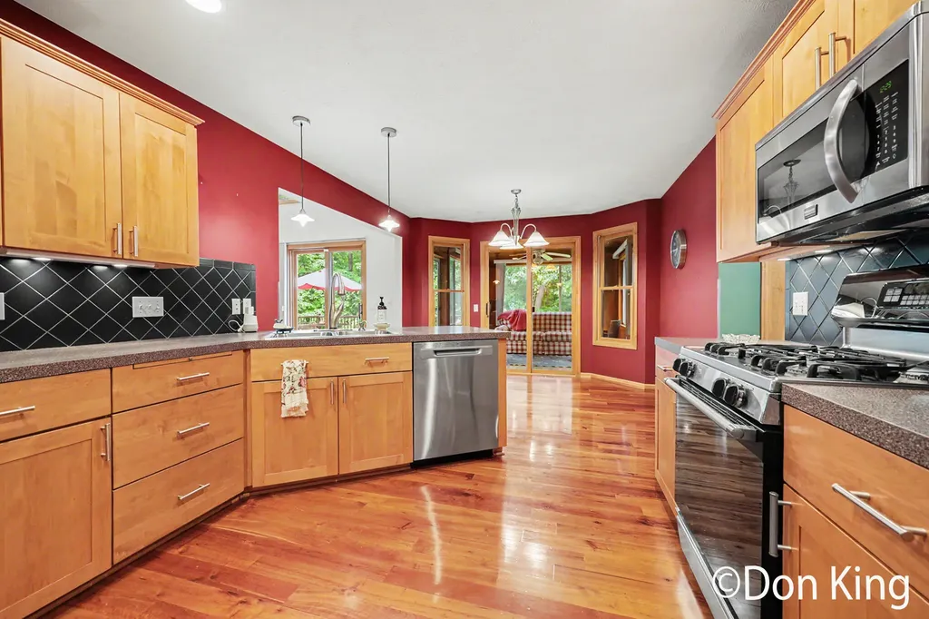5395 Double Eagle Drive NE Plainfield Charter Township MI 49321