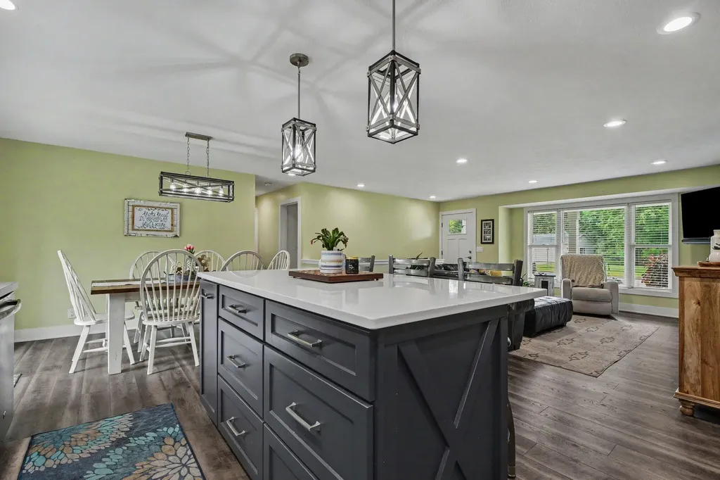 7214 Sundale Drive SE Gaines Charter Township MI 49548