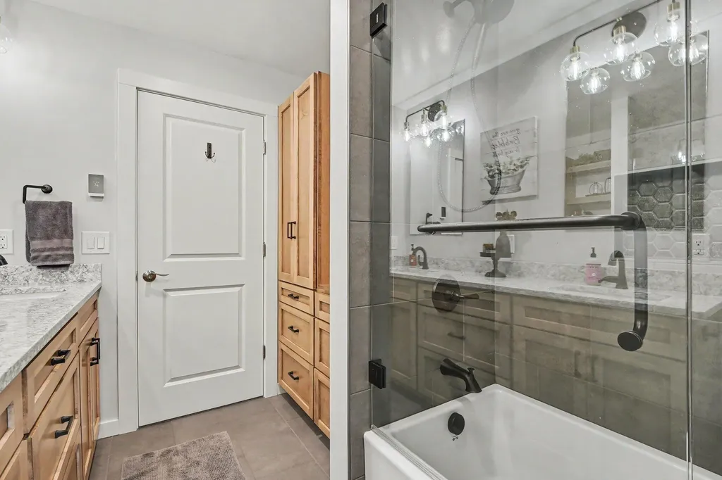 7214 Sundale Drive SE Gaines Charter Township MI 49548