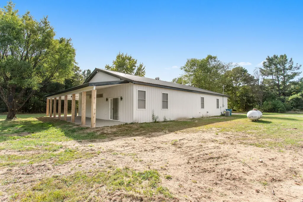 7924 S Beech Avenue Croton Township MI 49329