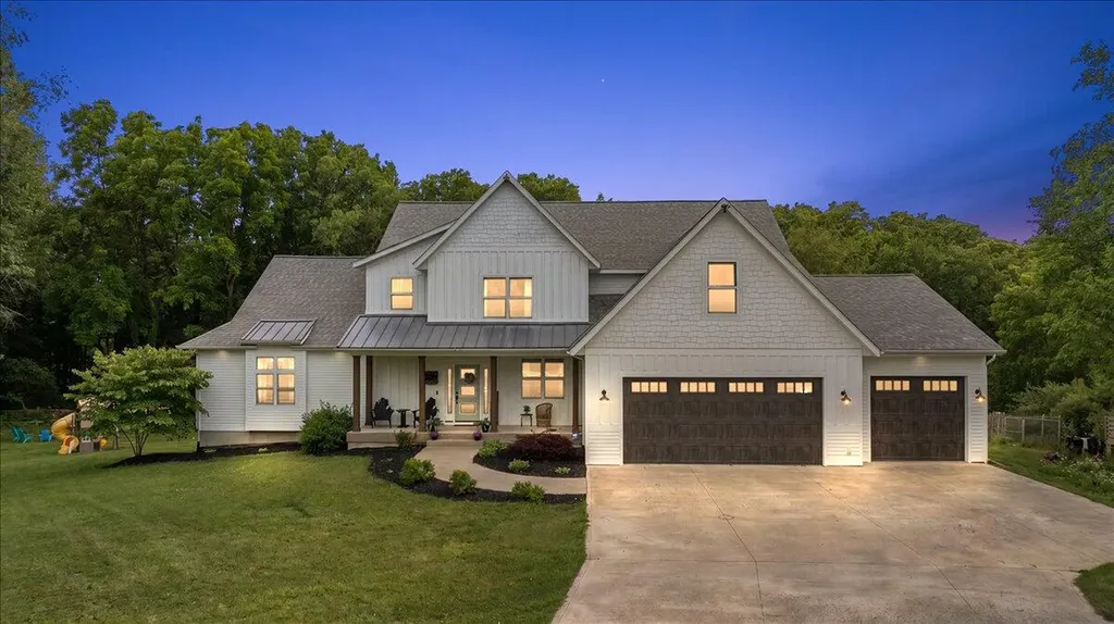 7654 Burrstone Drive SE Caledonia Township MI 49316