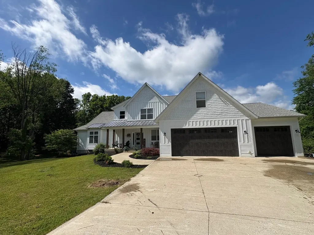 7654 Burrstone Drive SE Caledonia Township MI 49316