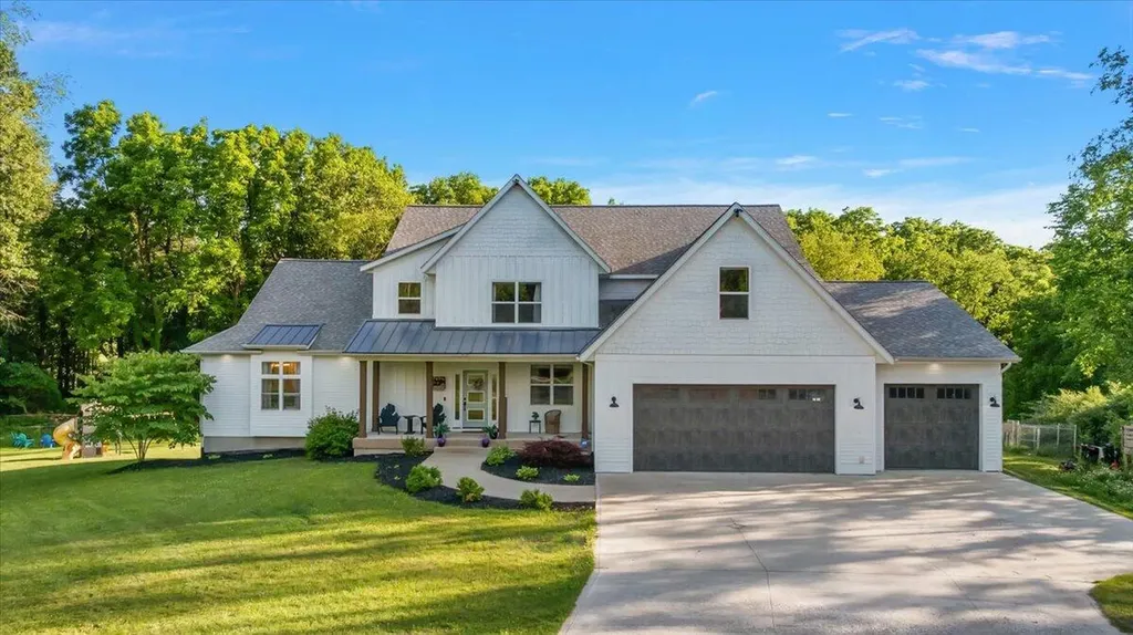 7654 Burrstone Drive SE Caledonia Township MI 49316