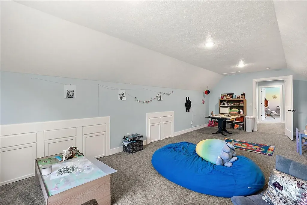7654 Burrstone Drive SE Caledonia Township MI 49316
