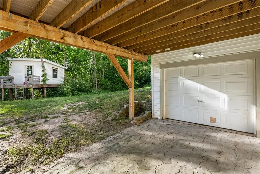 7654 Burrstone Drive SE Caledonia Township MI 49316