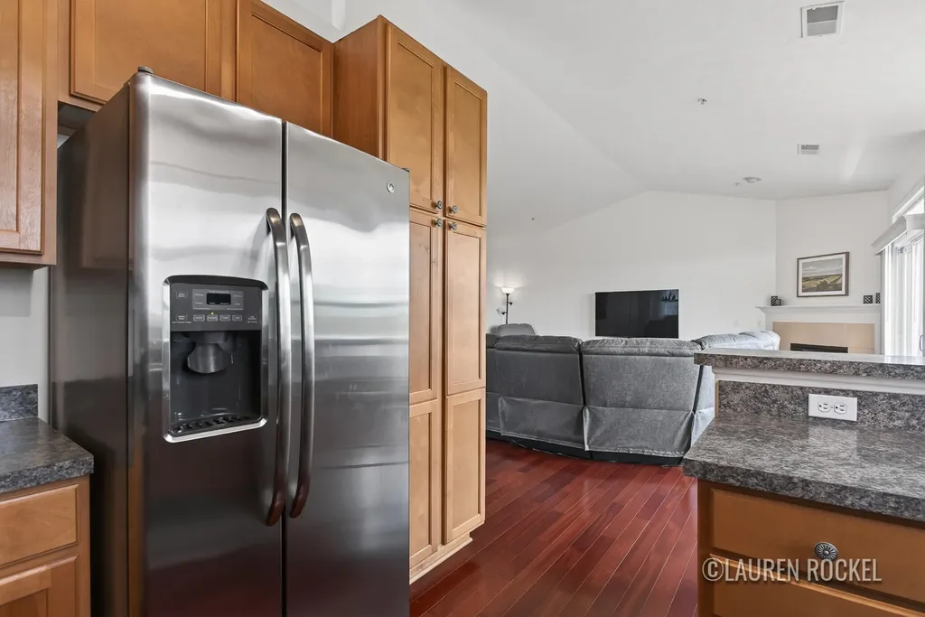3401 Kings River Street SW Wyoming City MI 49418