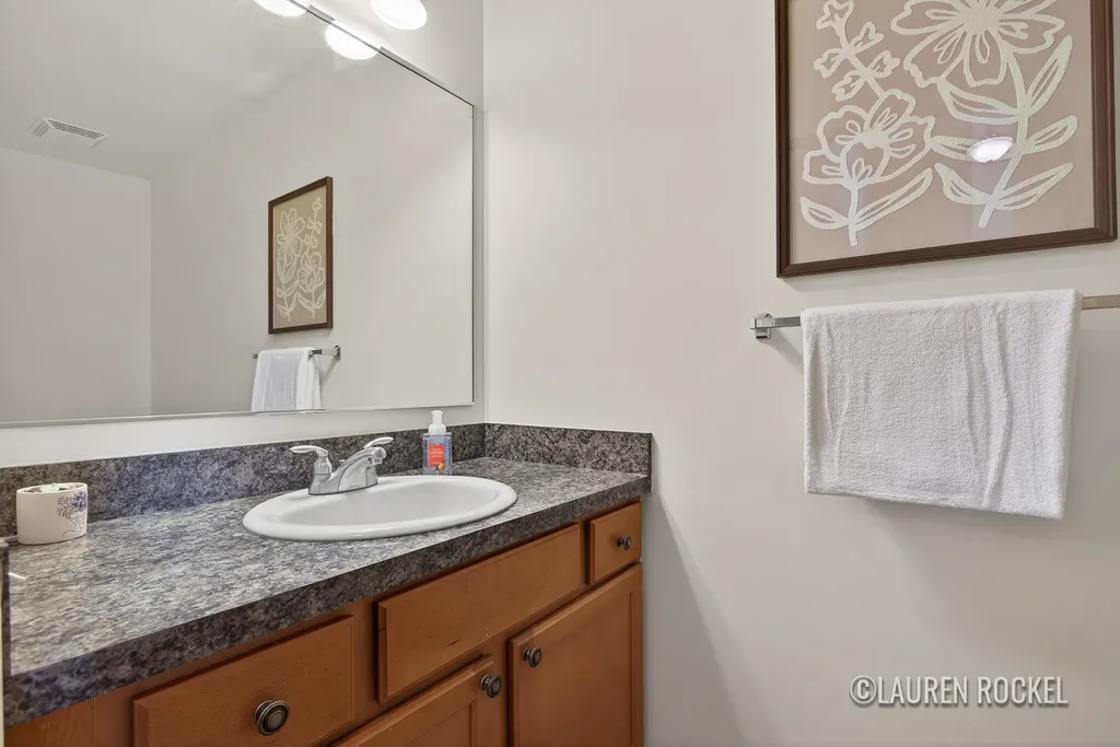 3401 Kings River Street SW Wyoming City MI 49418
