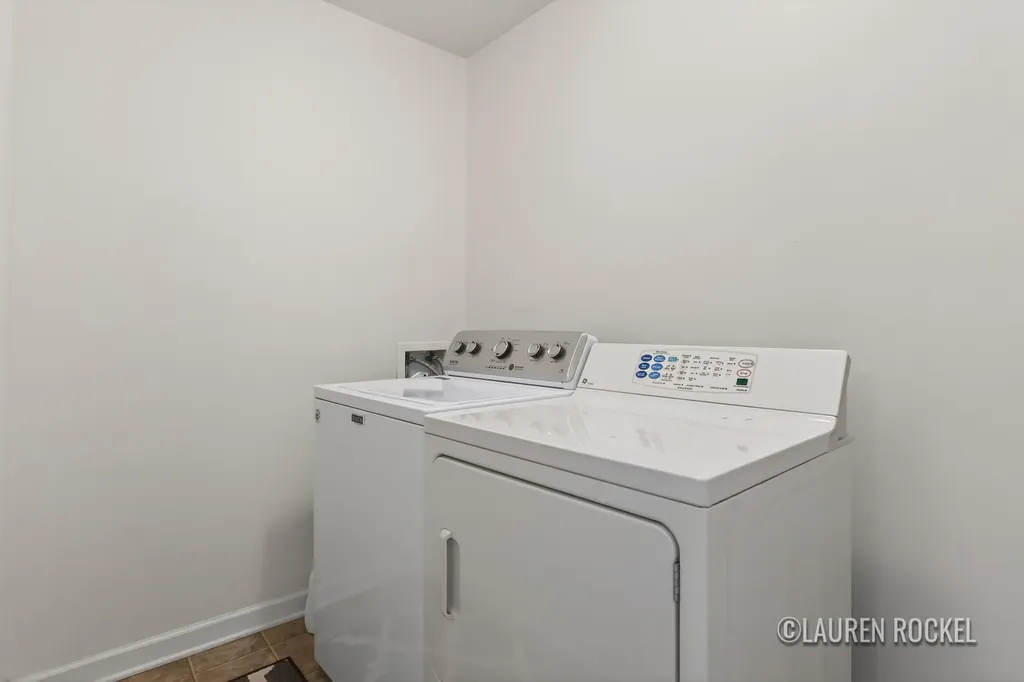 3401 Kings River Street SW Wyoming City MI 49418