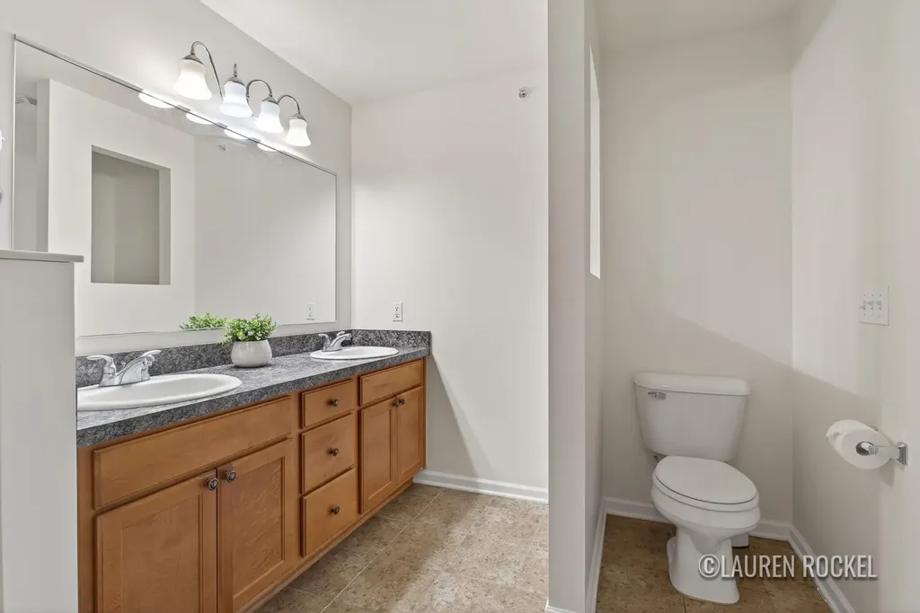 3401 Kings River Street SW Wyoming City MI 49418