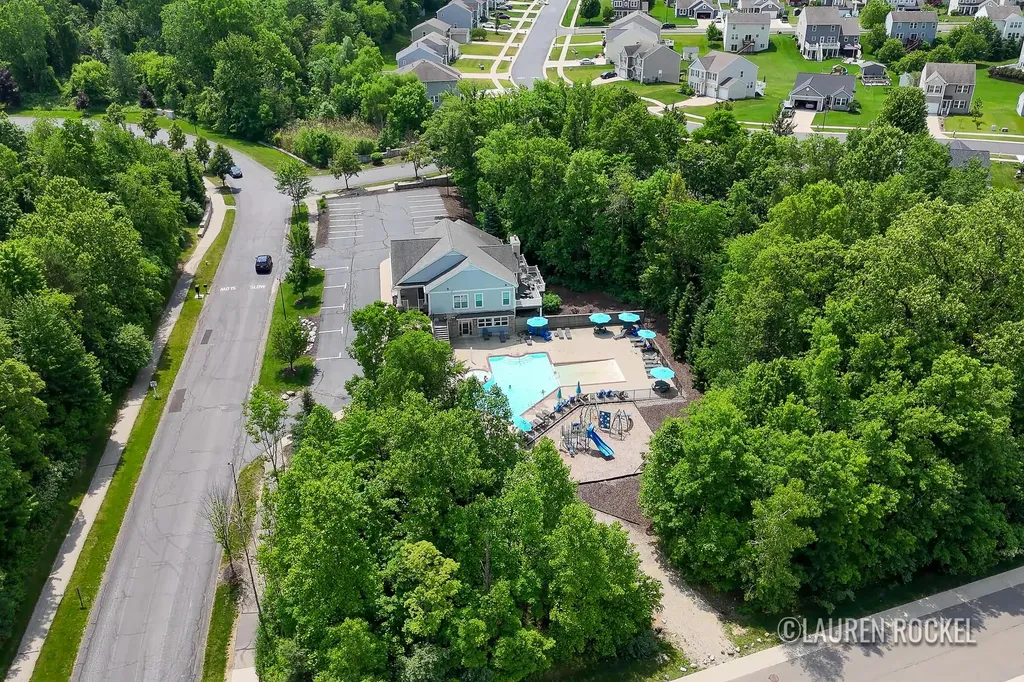 3401 Kings River Street SW Wyoming City MI 49418