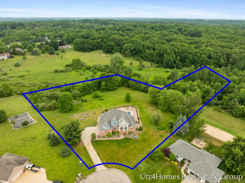 6625 Twin Springs Court NE Courtland Township MI 49341