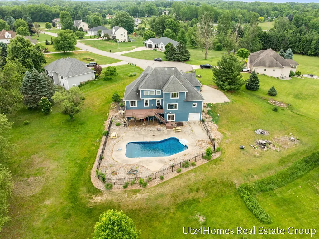 6625 Twin Springs Court NE Courtland Township MI 49341