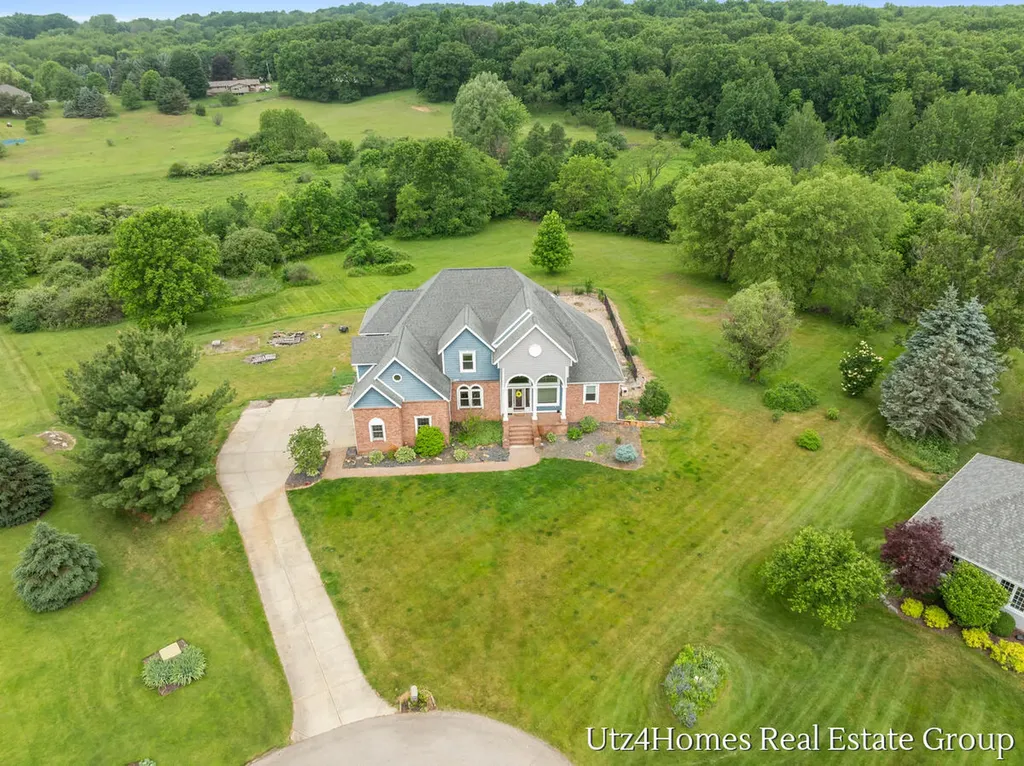 6625 Twin Springs Court NE Courtland Township MI 49341