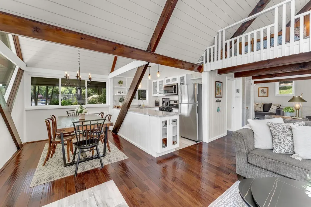 6501 Schmeid Road Belvidere Township MI 48850