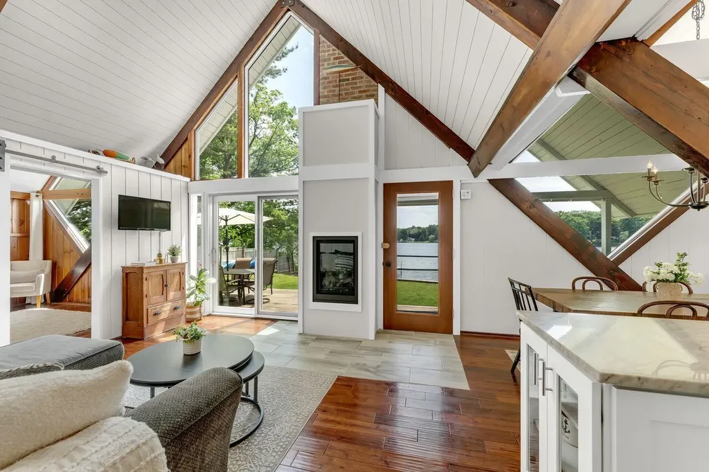6501 Schmeid Road Belvidere Township MI 48850