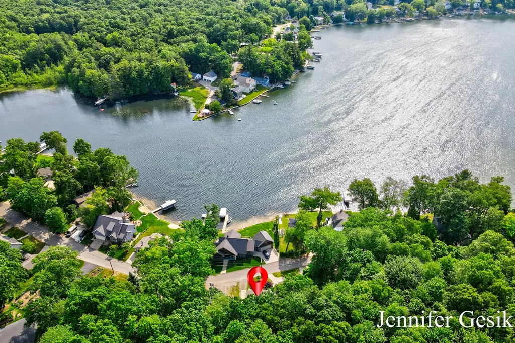 8735 Brower Lake Drive NE Courtland Township MI 49341