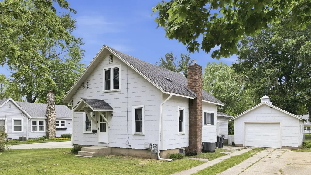 430 W Franklin Street Otsego City MI 49078