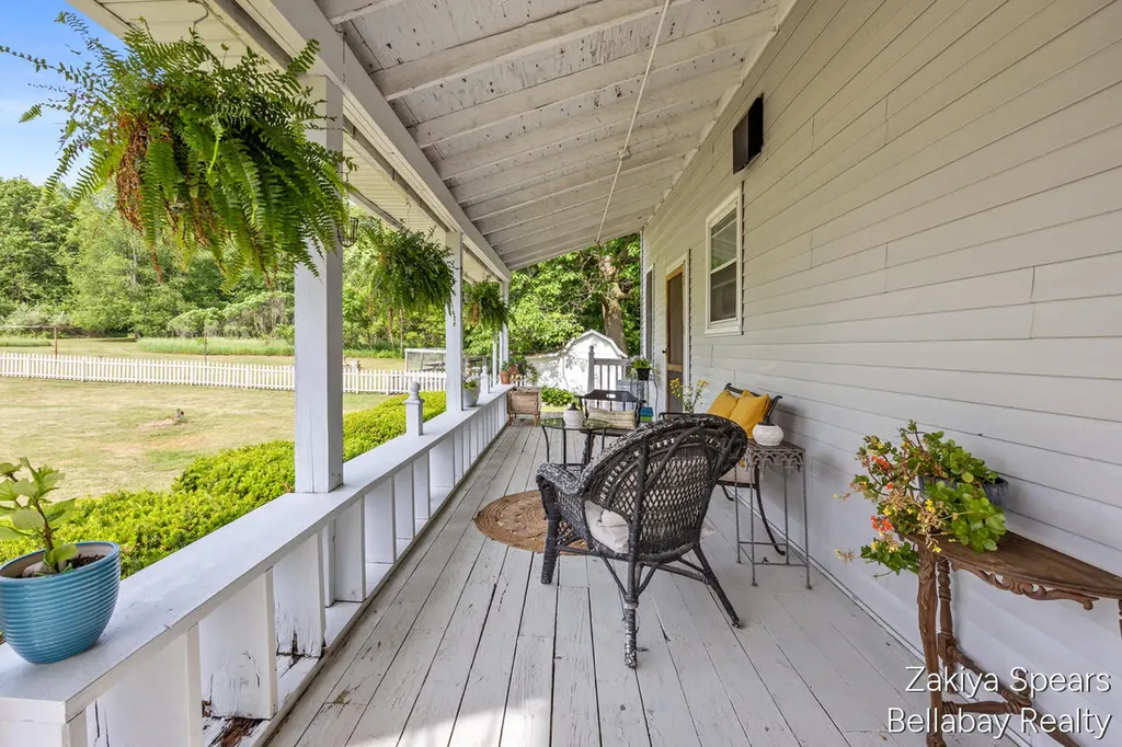 13543 Pine Lake Avenue NE Nelson Township MI 49319