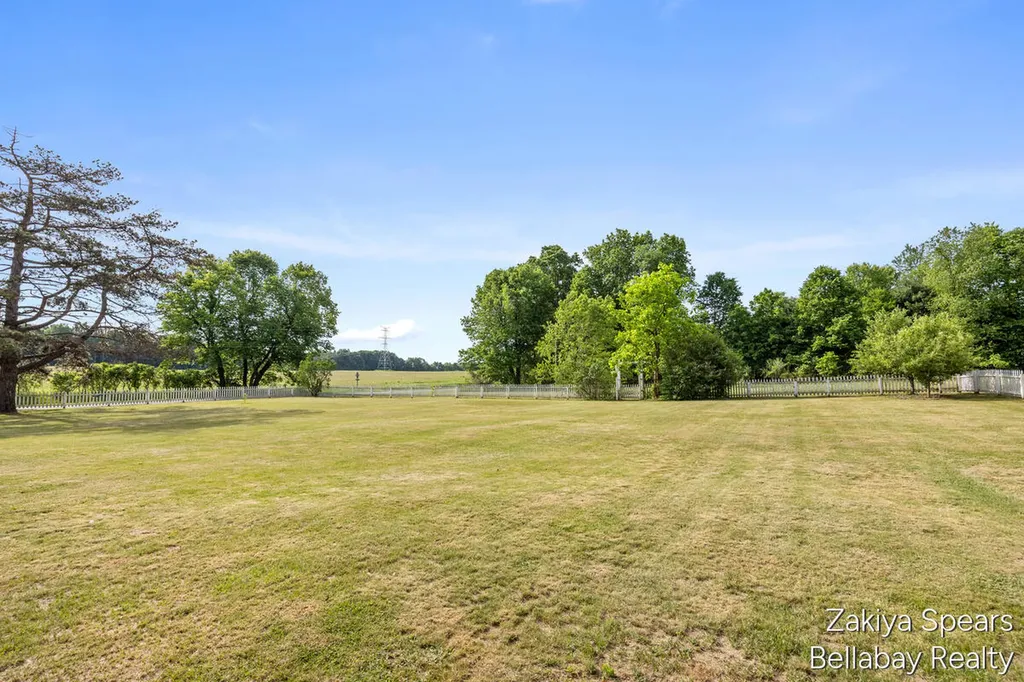 13543 Pine Lake Avenue NE Nelson Township MI 49319