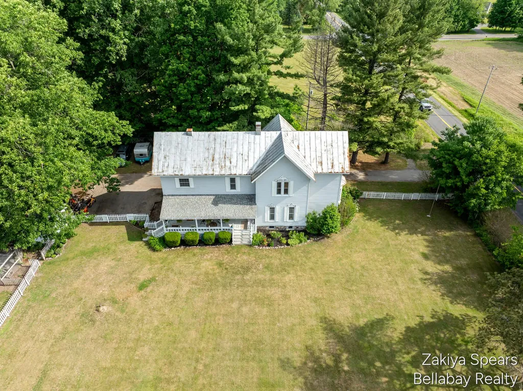 13543 Pine Lake Avenue NE Nelson Township MI 49319