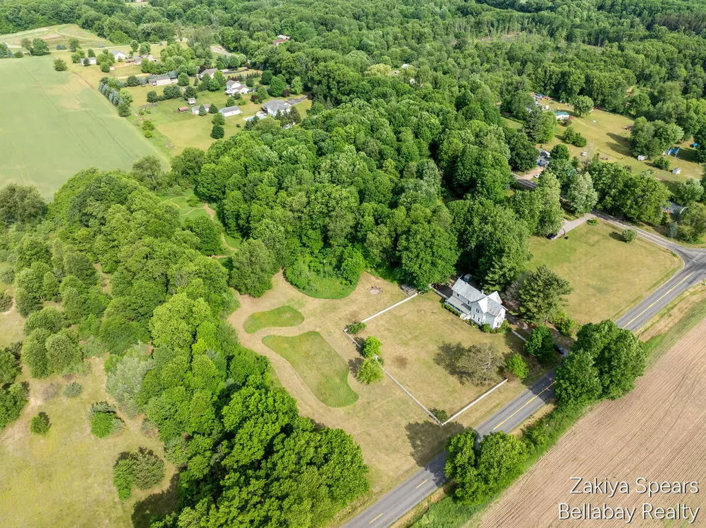 13543 Pine Lake Avenue NE Nelson Township MI 49319