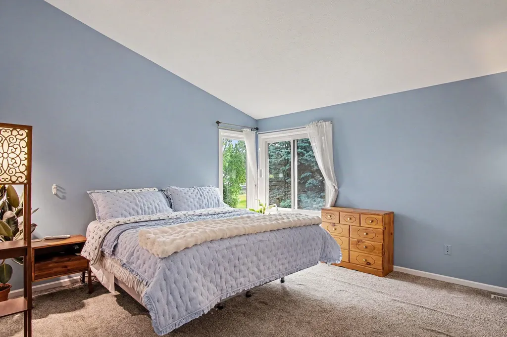 4699 Raintree Drive SE Kentwood City MI 49512