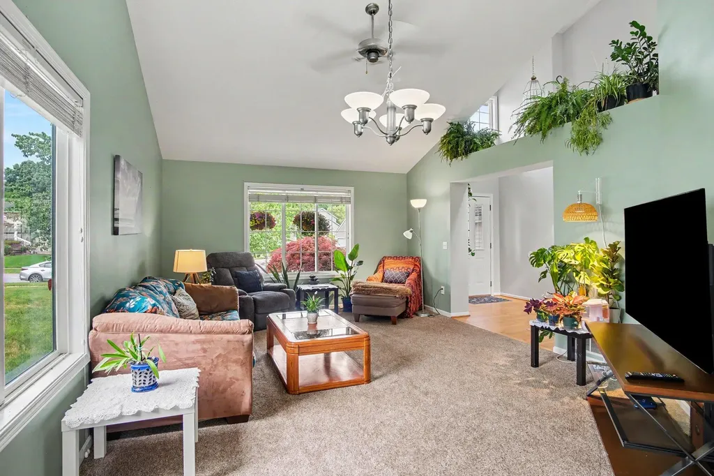 4699 Raintree Drive SE Kentwood City MI 49512