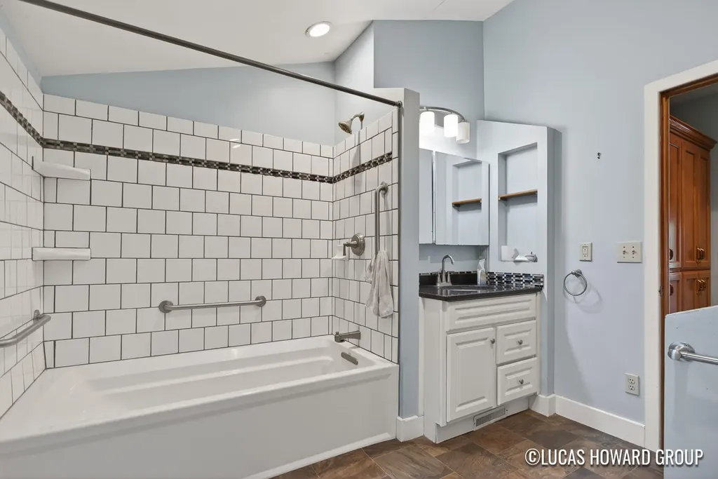 2221 W 68th Street Garfield Township MI 49337