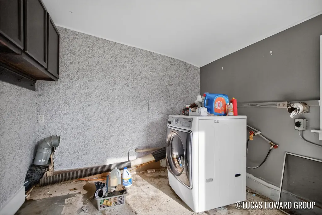 2221 W 68th Street Garfield Township MI 49337