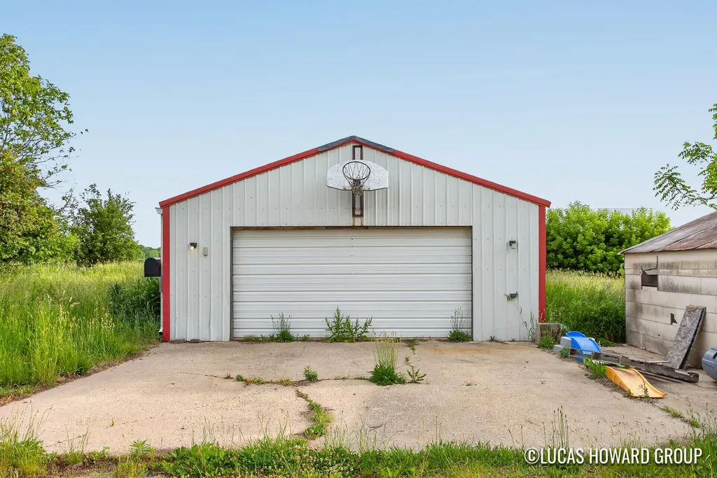 2221 W 68th Street Garfield Township MI 49337