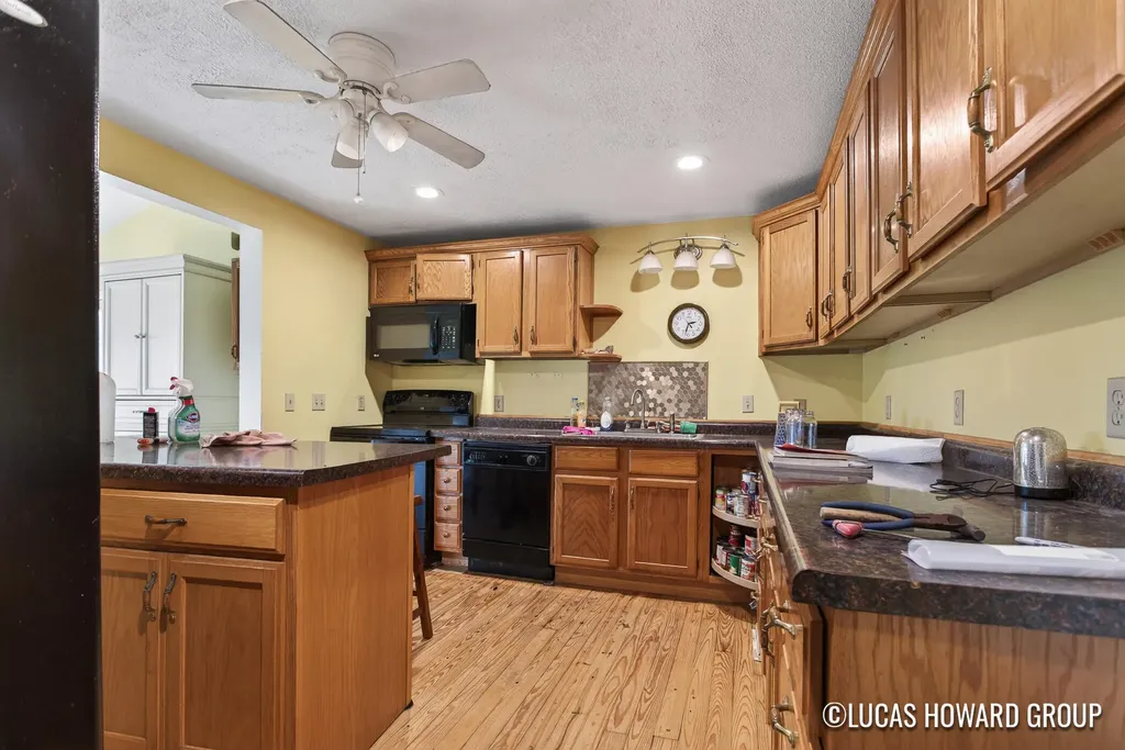 2221 W 68th Street Garfield Township MI 49337