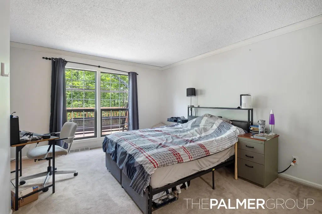 2247 Whisper Cove Drive SE Kentwood City MI 49508