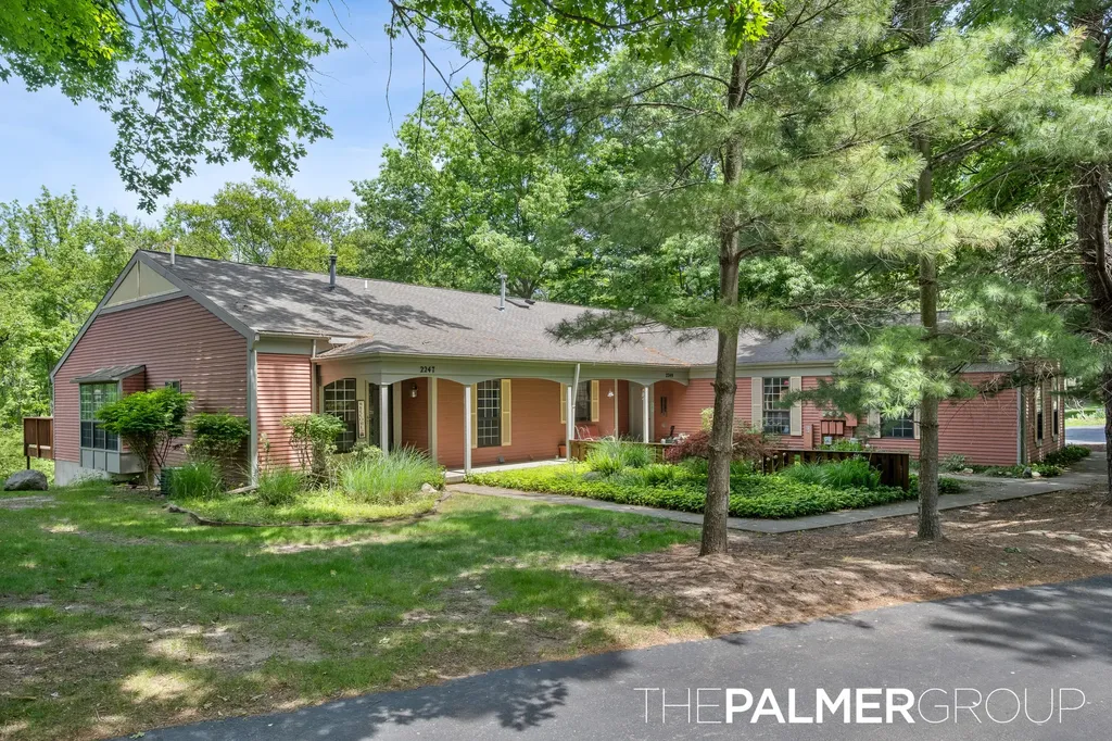 2247 Whisper Cove Drive SE Kentwood City MI 49508