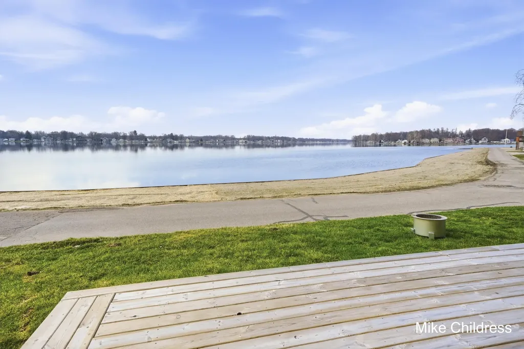 6390 Lakeshore Drive Boston Township MI 48881