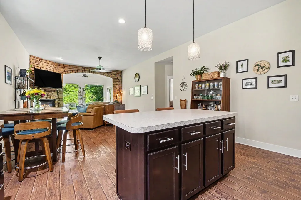 3255 Stormy Creek Drive SE Kentwood City MI 49512